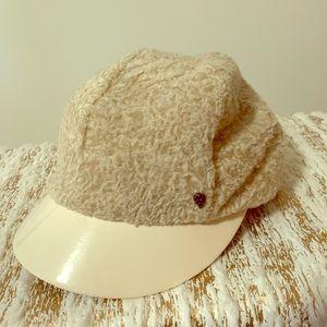Helen Kaminski Hat